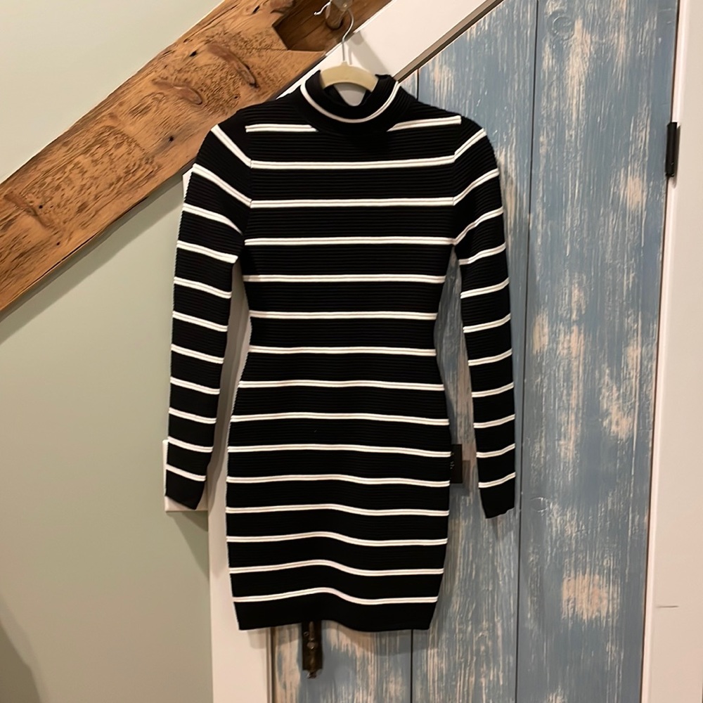 Lulu’s striped body on dress size small